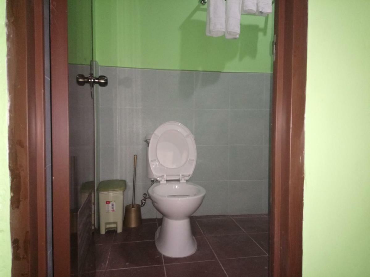 In-N-Out Hostel Сикихор Экстерьер фото